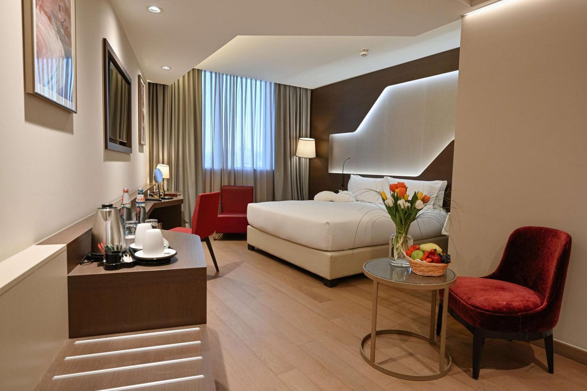 Doubletree By Hilton Отель